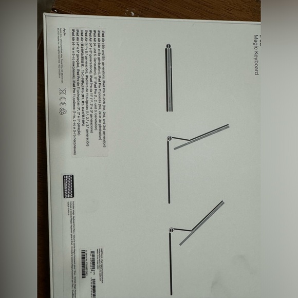 iPad Magic Keyboard - Picture 4 of 4